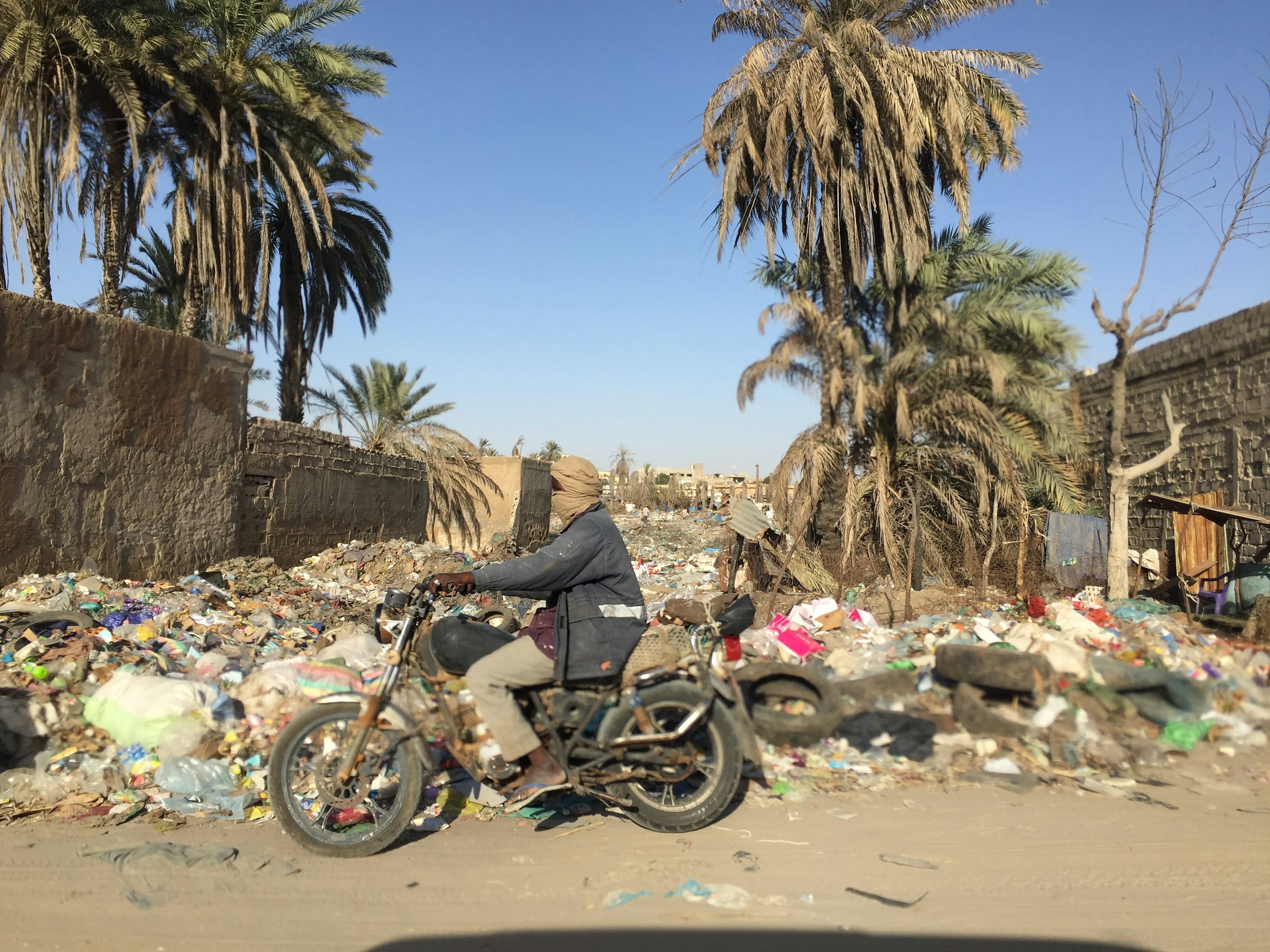 Nouakchott street scene